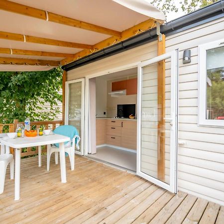 Camping Des Salines Salies-de-Béarn Eksteriør billede