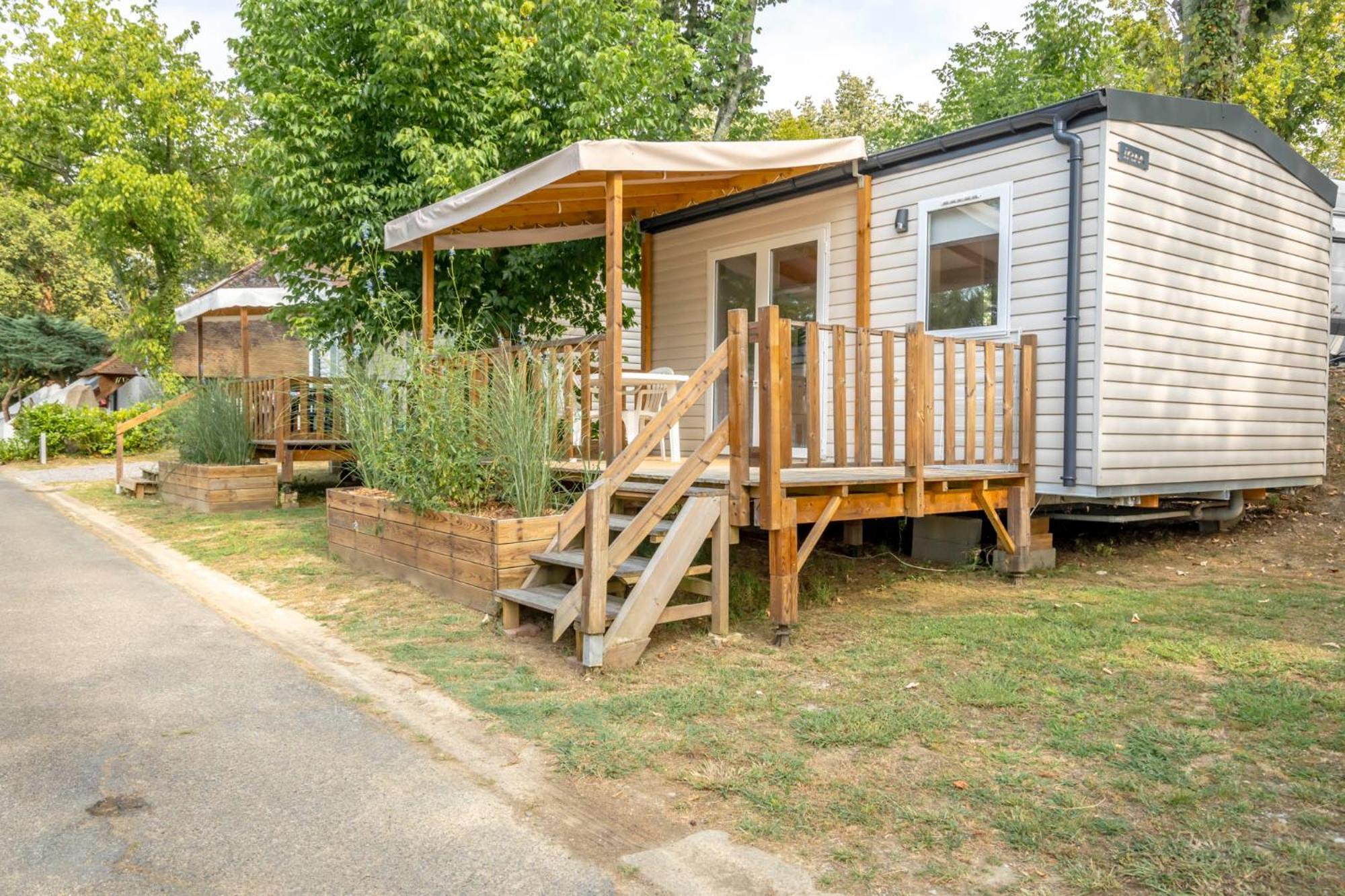Camping Des Salines Salies-de-Béarn Eksteriør billede
