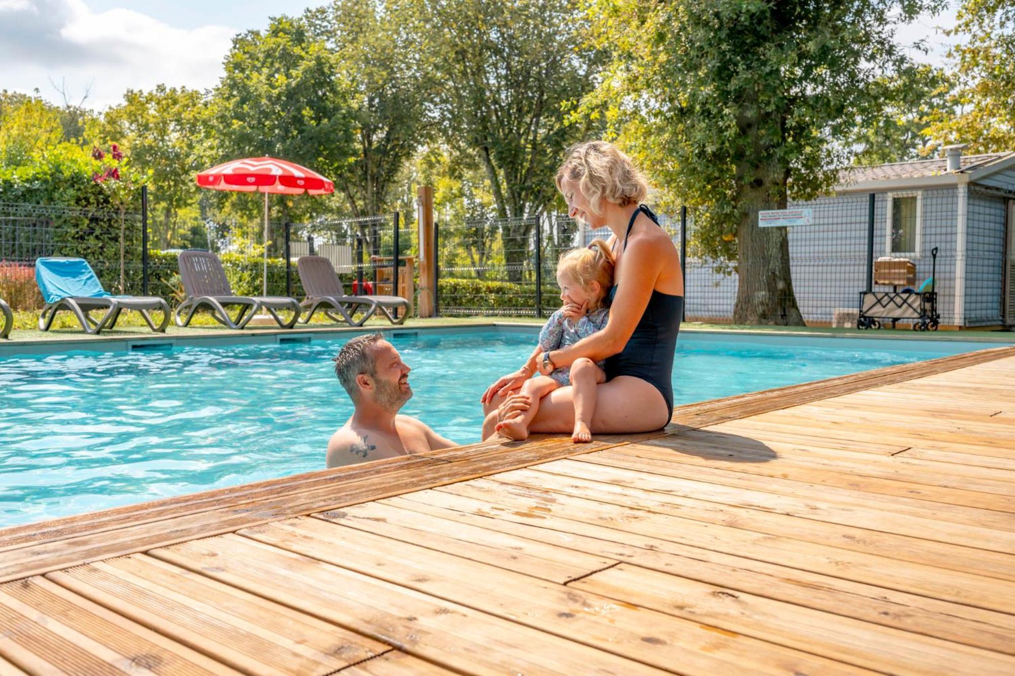 Camping Des Salines Salies-de-Béarn Eksteriør billede